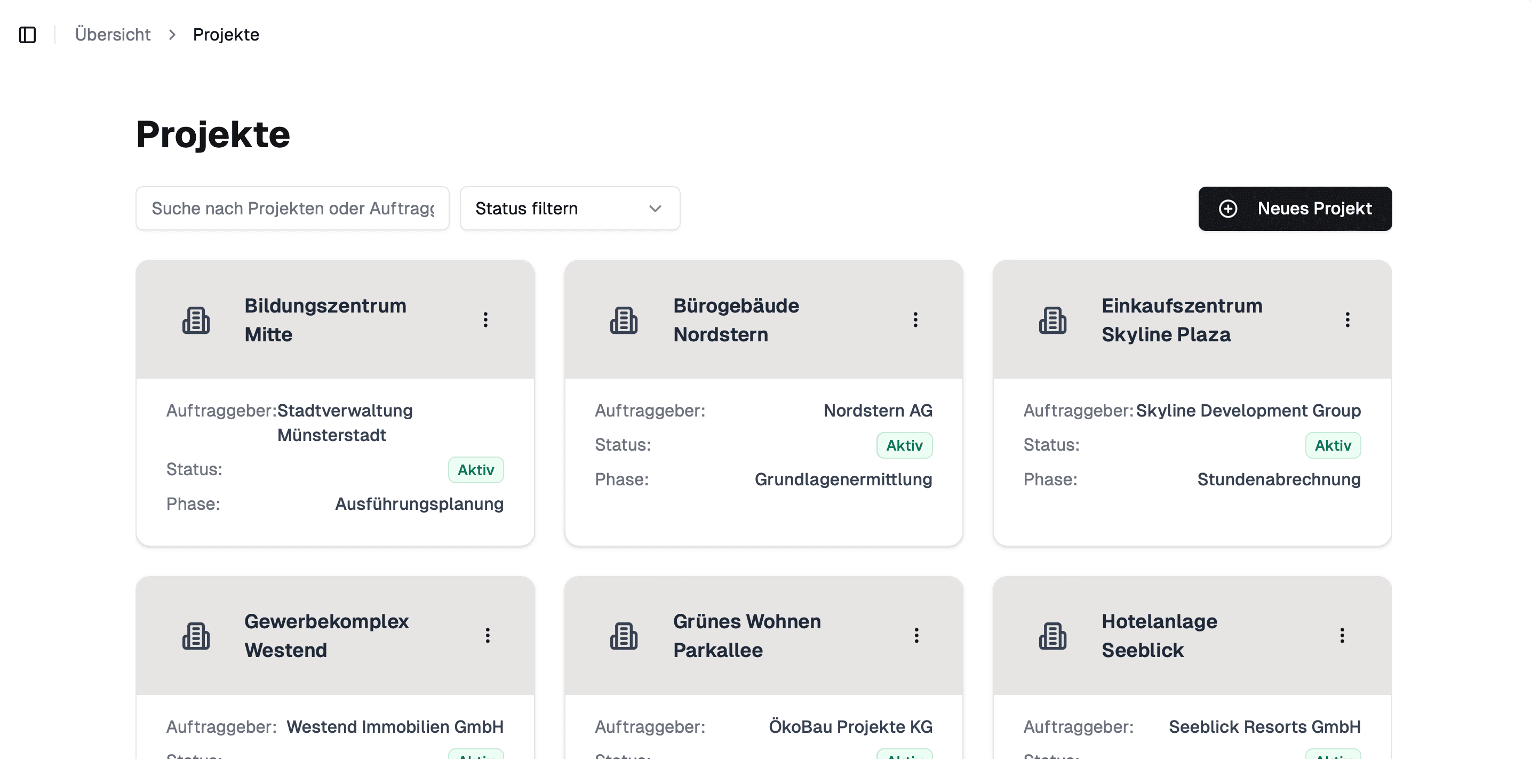 Projektübersicht in TimeEngineer zeigt eine Übersicht der Projekte im Architekturbüro, mit Auftraggebern dem Status und der HOAI Leistungsphase des Architekturprojekts.
